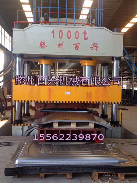 滕州百興1000噸電車?yán)鞕C(jī)實景拍攝